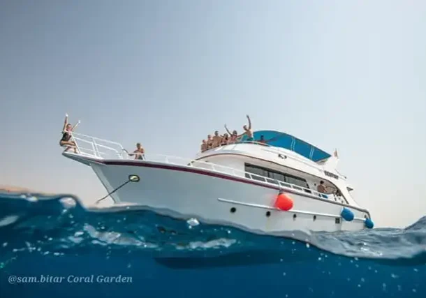 Aqaba-Boat-trips-redsea (DESTINY) BOAT