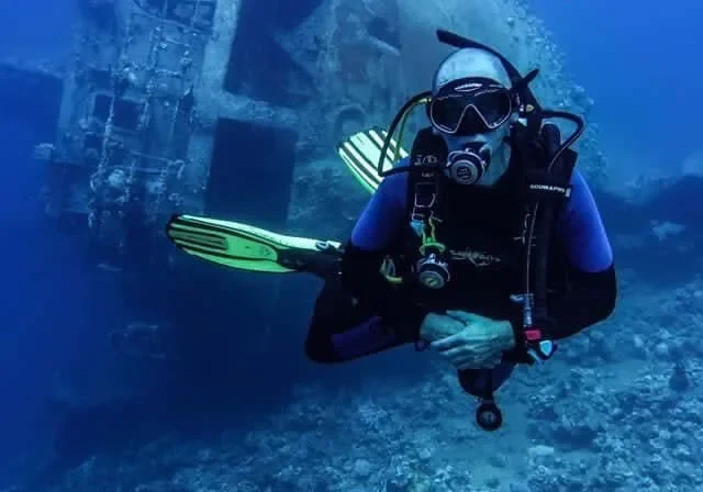 russian-diver-in-aqaba russian-diver-in-aqaba