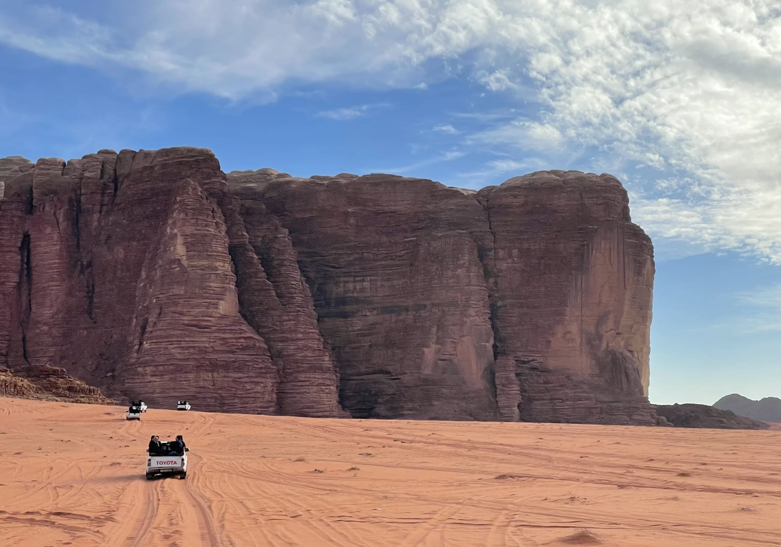 wadi-rum-jordan-red-sand-desert-1 Adventure in the Wadi Rum desert.