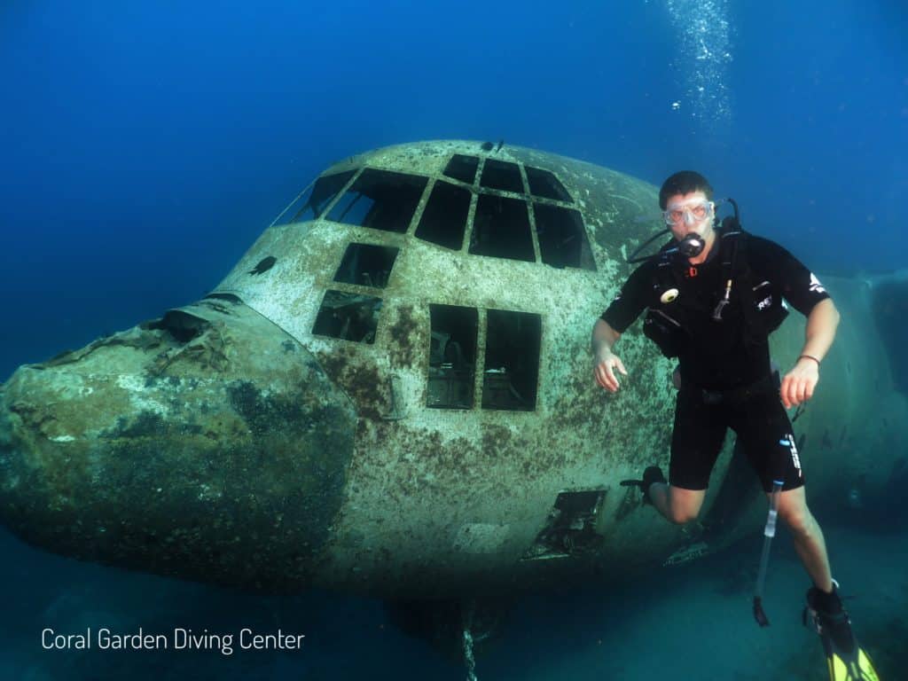 c-130 nose area Diving at Hercules C 130