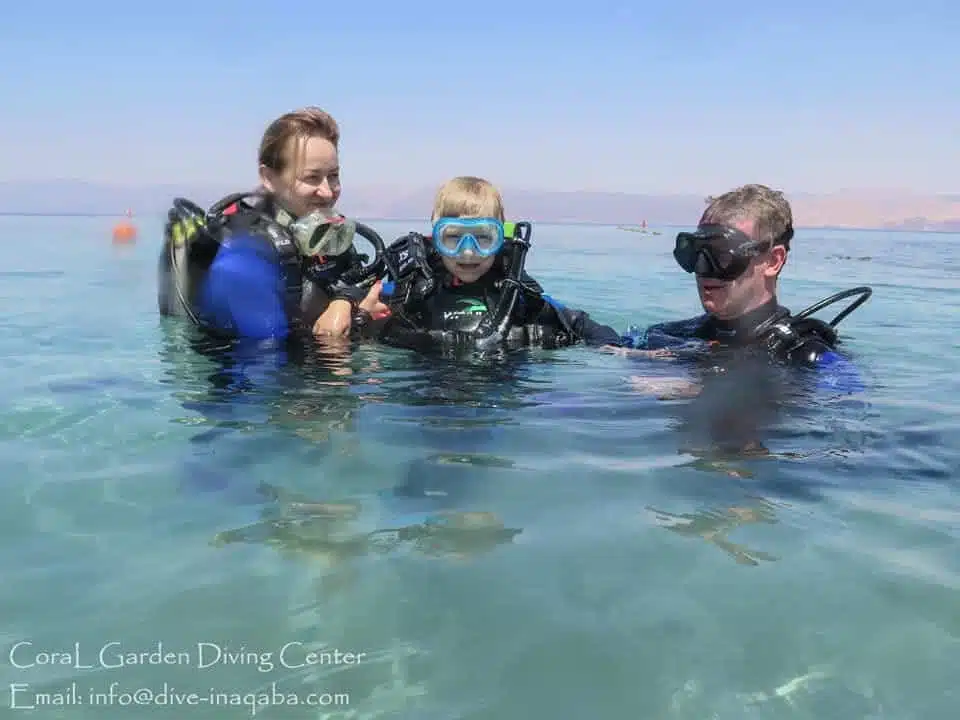 Kids try dive bubble maker dive for kids