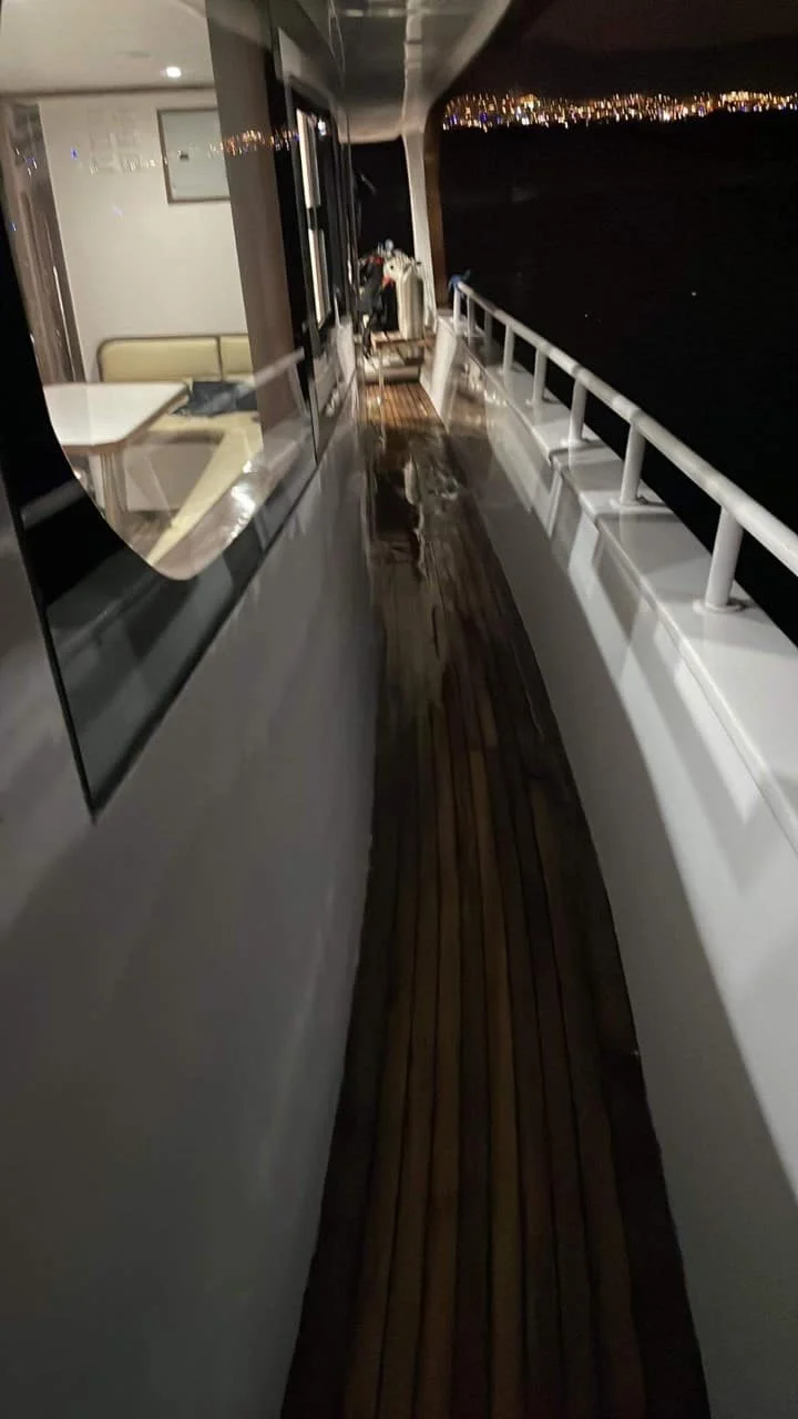 night trip siling by boat