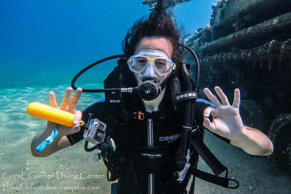 use gopro cam under water make special memories during the dive